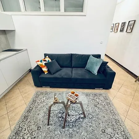 公寓 Beautiful Fully Renovated By The Sea, Large Balcony With Enchanting Views 内乌姆